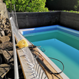 Piscine Extérieure à Coque : Élégance et Facilité d'Entretien Bourg-en-Bresse